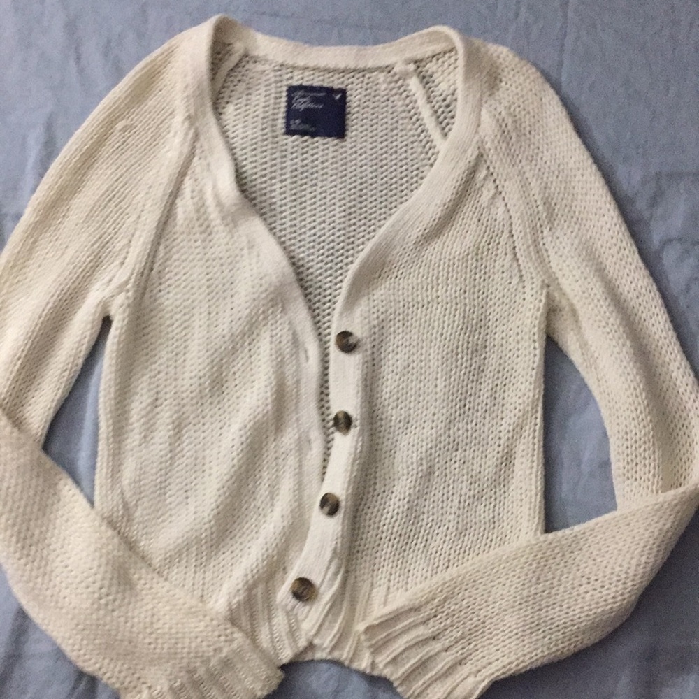 Knit cardigan sweater button up